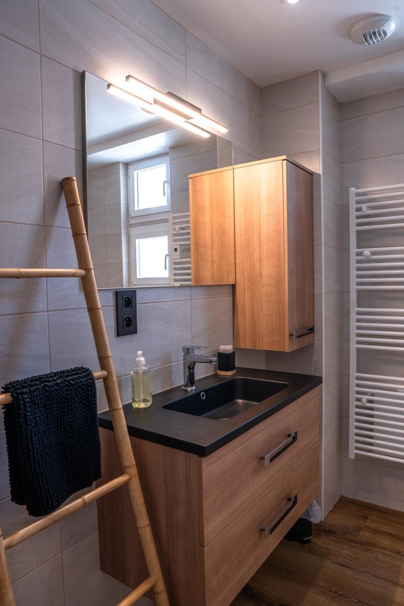 Appartement Centre De Систерон Экстерьер фото